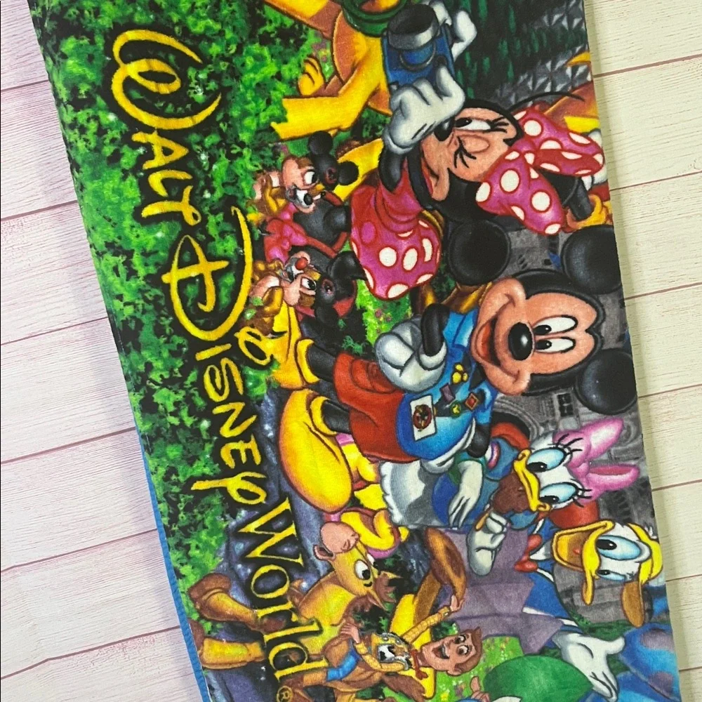 Walt Disney World Large‎ Beach Towel